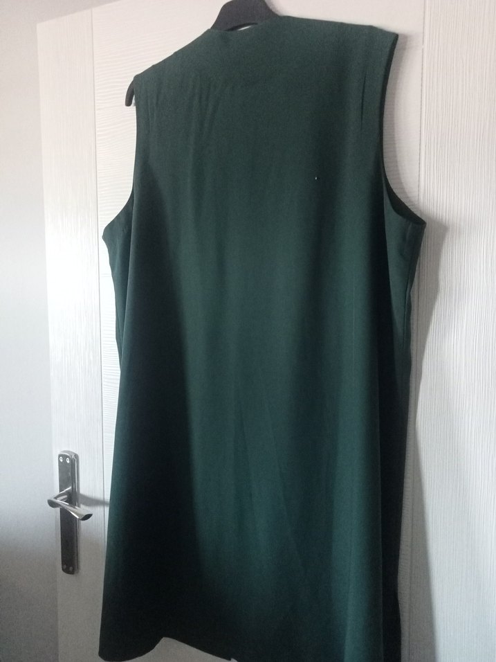 Kadın V Yaka Kolsuz Midi Yeşil Yelek - Görsel 3