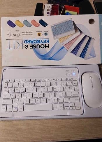 Beyaz Kablosuz Klavye ve Mouse Seti