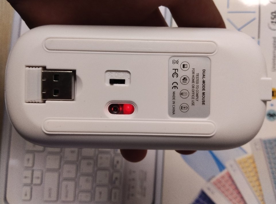 Beyaz Kablosuz Klavye ve Mouse Seti - Görsel 4