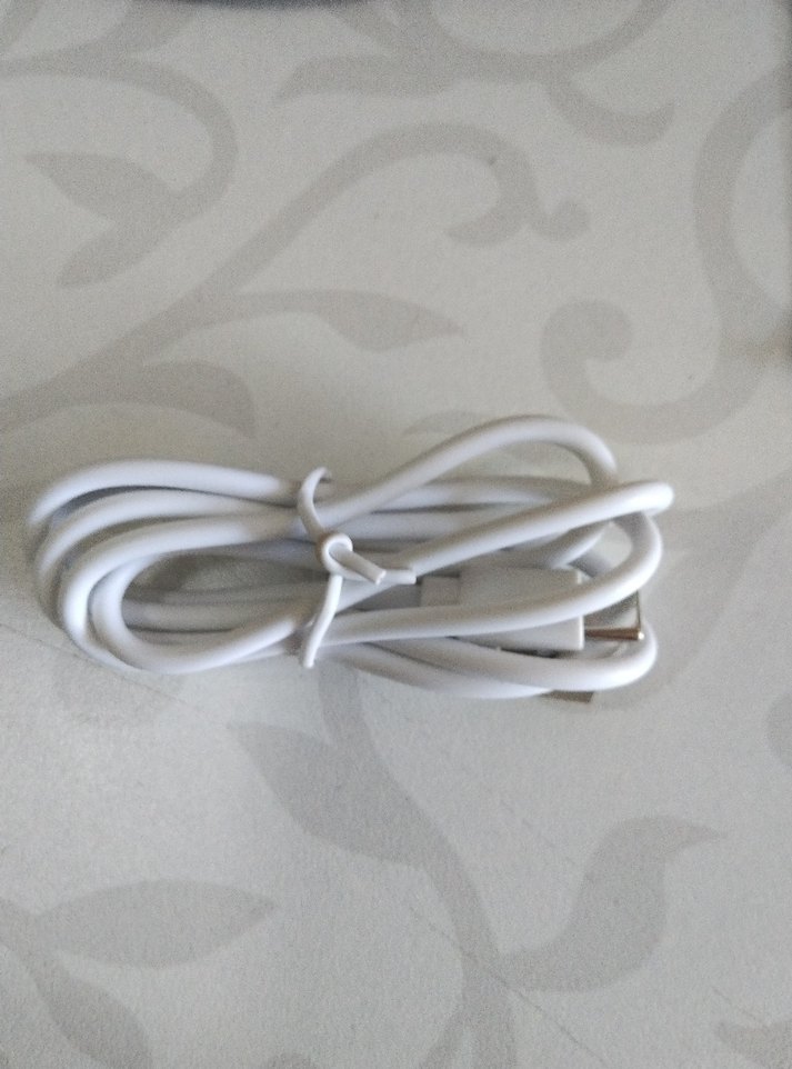 Siyah Hava Temizleyici ve Nemlendirici - Görsel 4