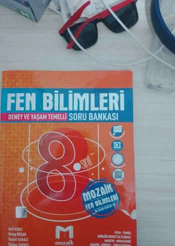 8. Sınıf MOZAİK Fen Bilimleri Soru Bankası