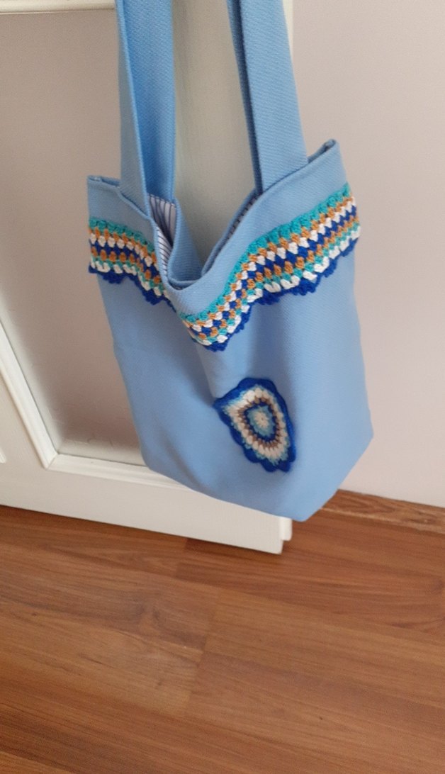 Nakışlı ve Boncuklu Mavi Örgü Kol Çantası - Görsel 4