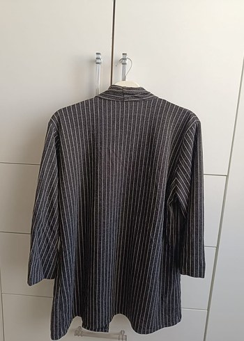 Diğer Gri Çizgili Uzun Kollu Midi Keten Kimono