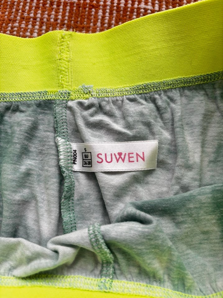 Yeşil Elastik Bel Mini Spor Şort - Görsel 2