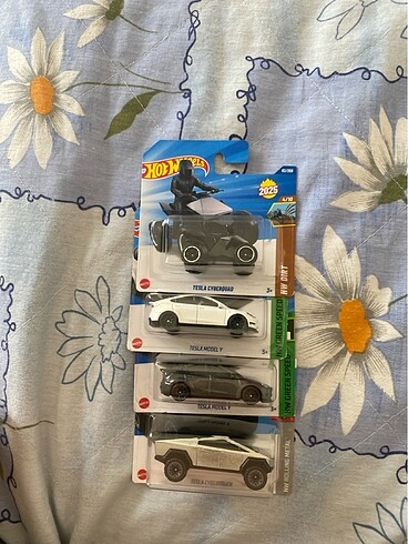 Özel ilan hot wheels Tesla lot