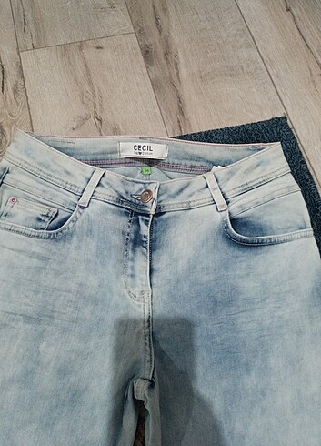 29 Beden Cecil jeans 