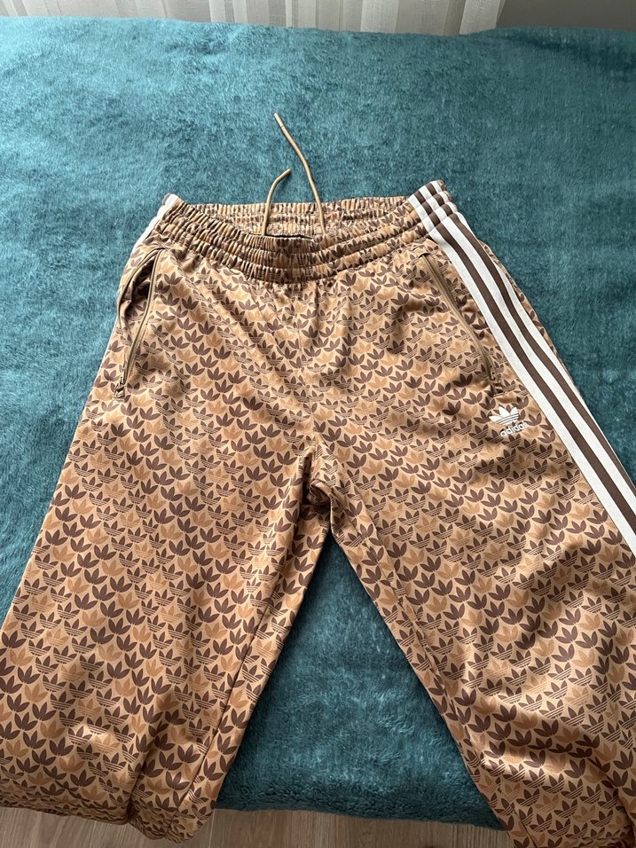 Adidas mono - Görsel 3