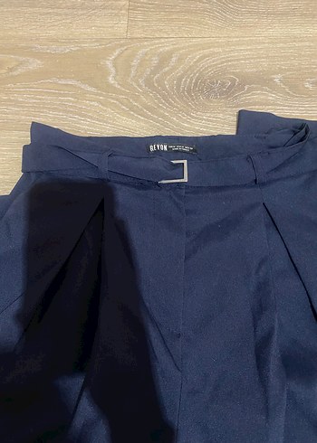 Kadın Lacivert Kemerli Kumaş Pantolon
