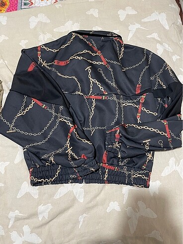 s Beden Bershka marka sweatshirt