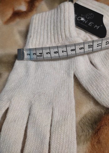 Ekru Yünlü Kadın Eldiveni - Görsel 5