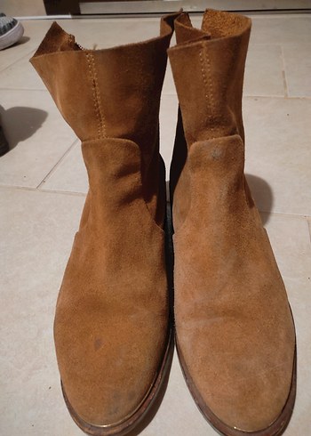 Kahverengi Süet Arkadan Fermuarlı Bot - Görsel 7