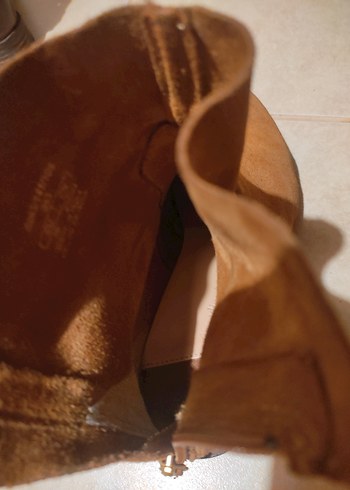 Kahverengi Süet Arkadan Fermuarlı Bot - Görsel 8