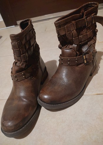 Kahverengi Deri Tokalı Bot - Görsel 2