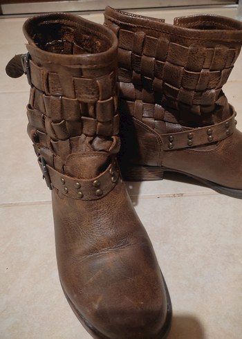 Kahverengi Deri Tokalı Bot - Görsel 5