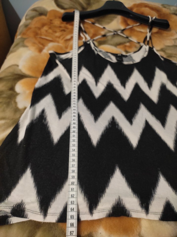 Bohem Siyah Beyaz İnce Askılı Üst - Görsel 3