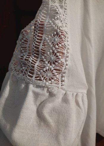 Dantel Detaylı Beyaz Kadın Bluz - Görsel 4