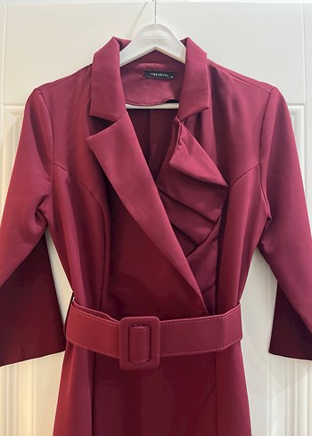 Kemerli Bordo Kadın Uzun Klasik Ceket - Görsel 2