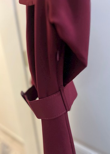 Kemerli Bordo Kadın Uzun Klasik Ceket - Görsel 3