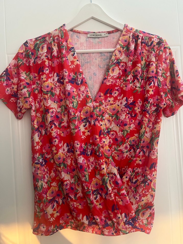 LCW çiçek desenli bluz - Görsel 2