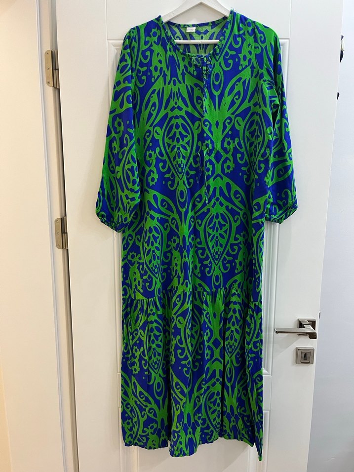 Renkli V Yaka Uzun Salaş Kadın Elbise - Görsel 5