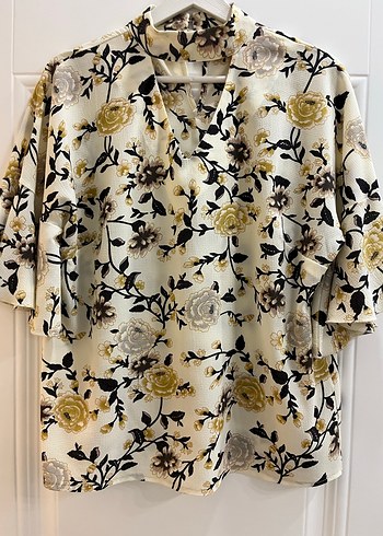 Çiçek Desenli Bohem Kadın Bluz - Görsel 2