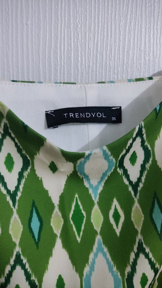 Yeşil Bağlama Desenli Askılı Elbise - Görsel 2