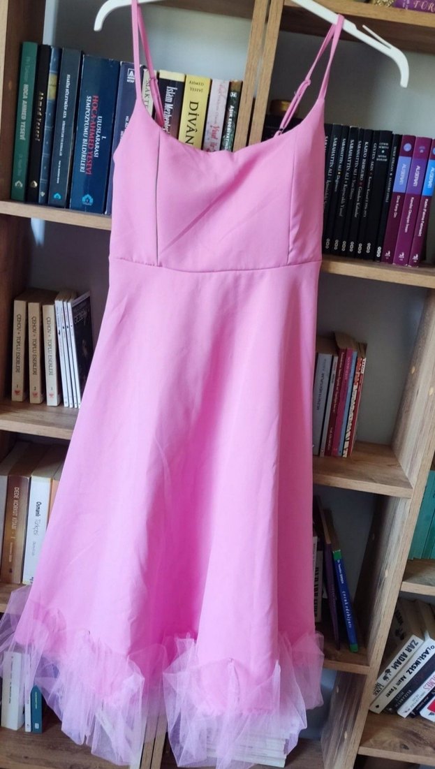 İnce Askılı Pembe Uzun Elbise - Görsel 5