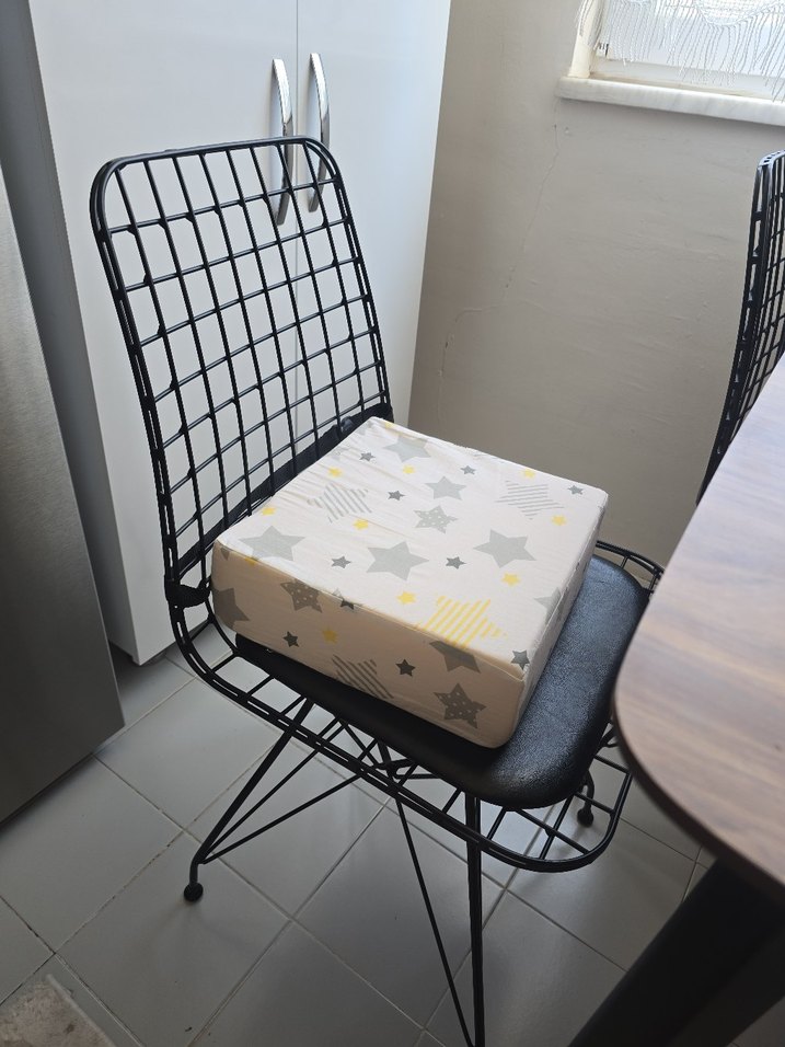 Gri Yıldız Desenli Bebek yükseltici minder - Görsel 2