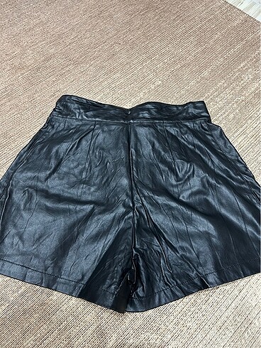 Deri Guess sort - Görsel 2