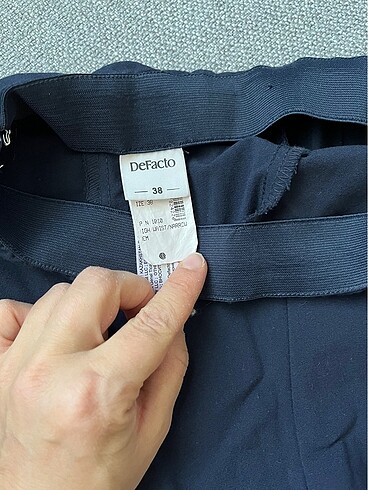 38 Beden lacivert Renk DeFacto kumaş havuç pantolon