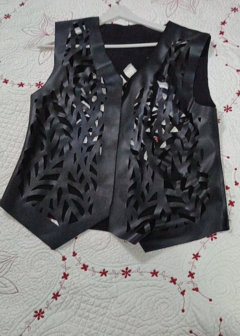Siyah Gotik Dantel Detaylı Kadın Yelek