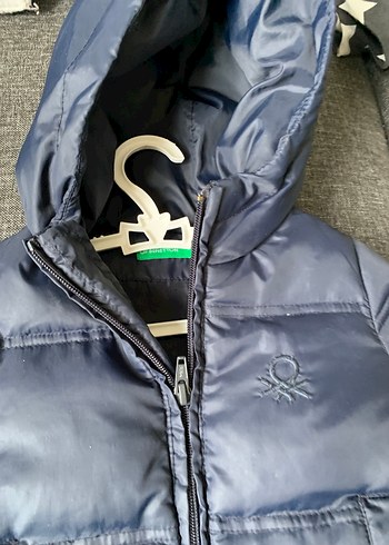 Gri Kapüşonlu Erkek Çocuk Mont - Görsel 3