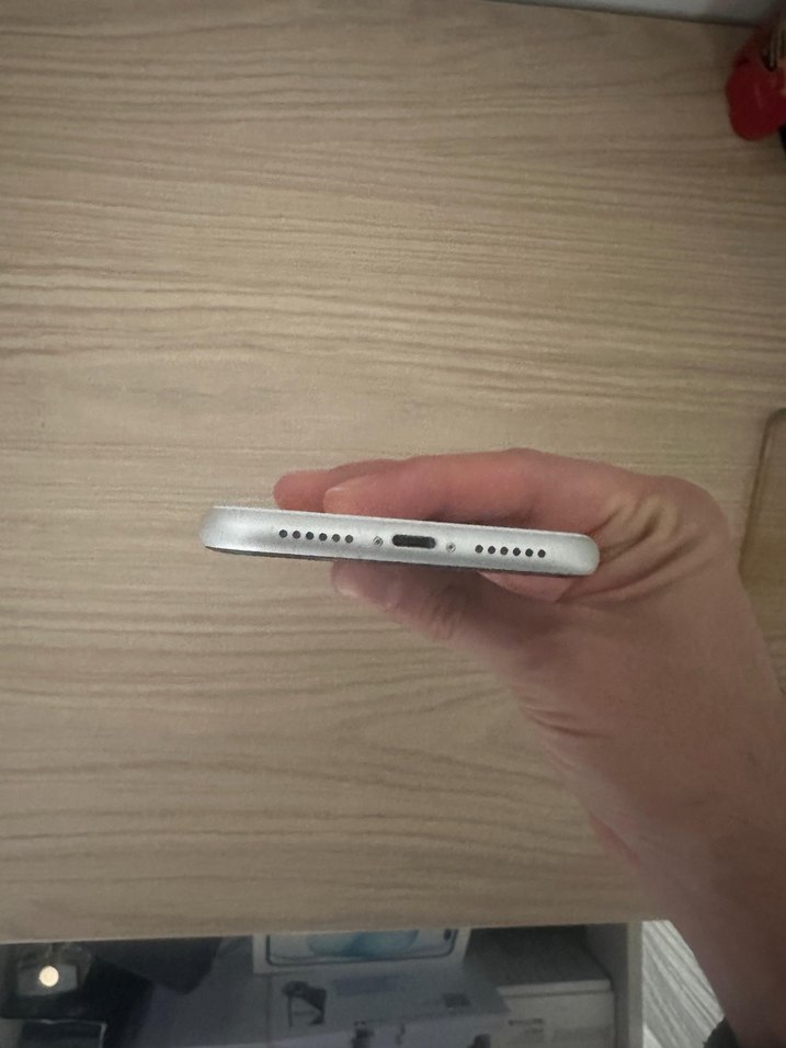 Beyaz ıphone xr 10 - Görsel 4