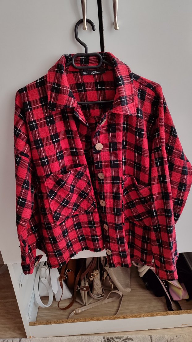 Düğmeli Kırmızı Kareli Kadın Gömlek - Görsel 2