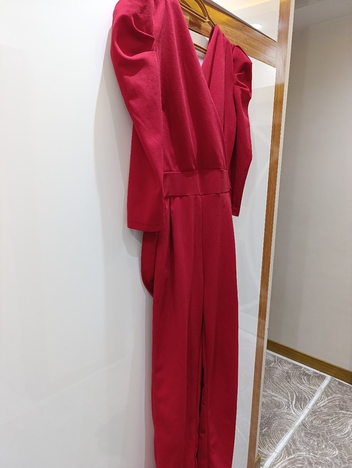 Bordo V Yakalı Uzun Drapeli Kadın Tulum - Görsel 4