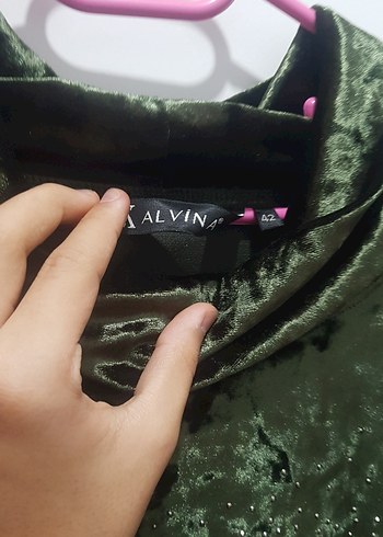 42 Beden Alvina Yeşil Kadife Tunik