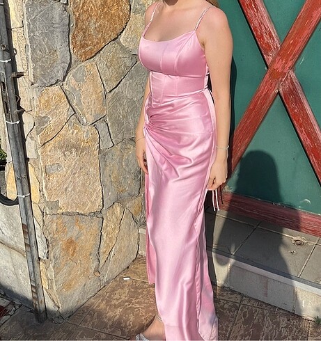 Zara Pembe Saten Elbise