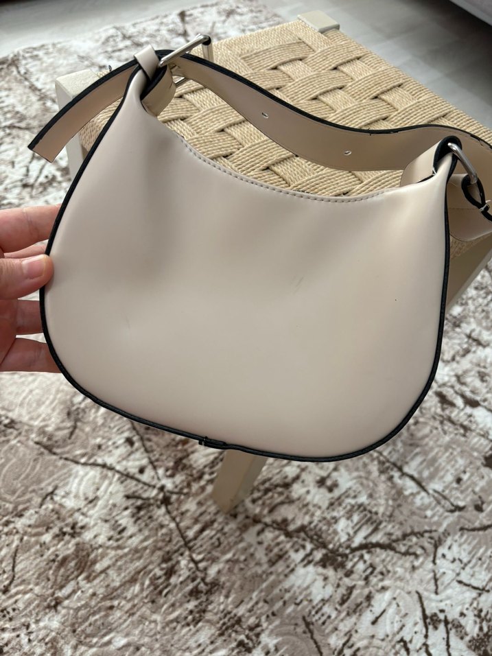 Bej  Kemer Detaylı Kadın Çanta - Görsel 2