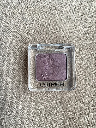 Catrice Catrice far