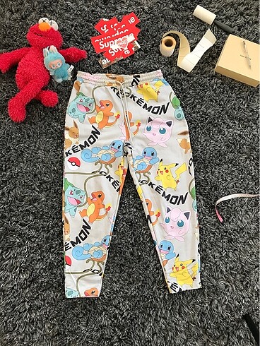 ASOS x POKEMON SWEATPANT 042