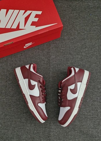 Nike Dunk Bordo
