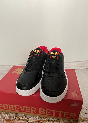 Puma Erkek Siyah Kırmızı Spor Ayakkabı - Görsel 2