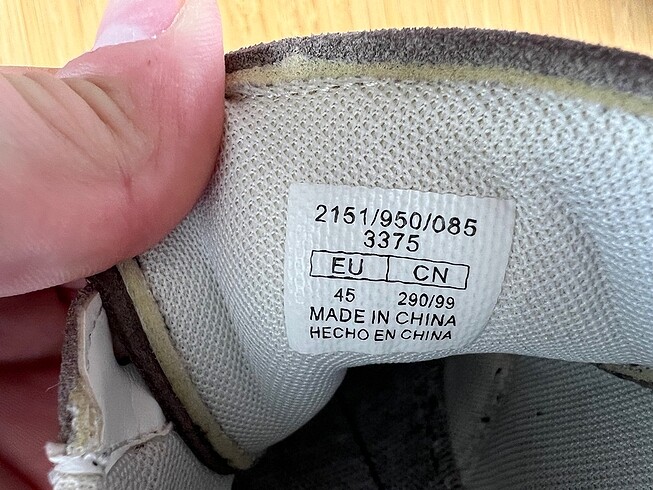 45 Beden çeşitli Renk Massimo Dutti Süet Sneaker ? 45 Numara