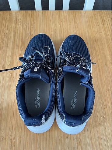 40 Beden Adidas Cloudfoam Koşu Ayakkabısı ? 40 Numara ? Az Kullanılmış