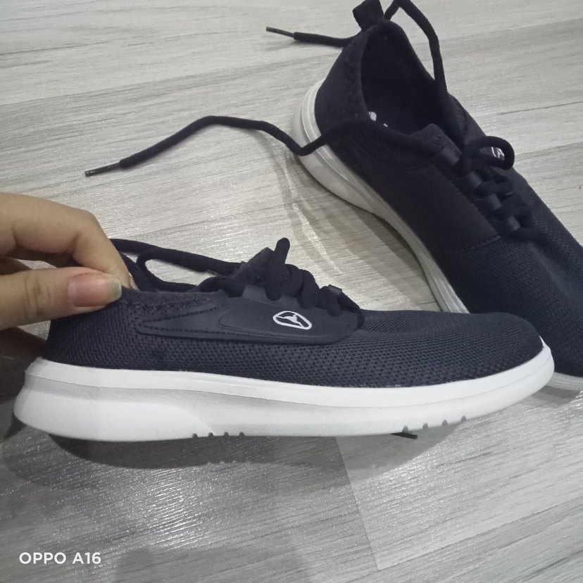 Siyah Bağcıklı Kadın Spor Ayakkabı - Görsel 3