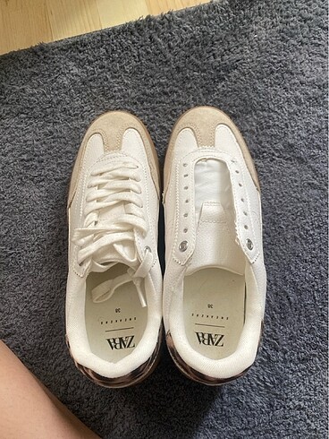 38 Beden Zara leoparlı basic ayakkabı