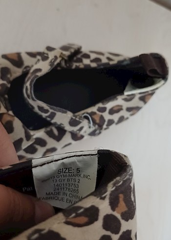 20 Beden kahverengi Renk Kız Çocuk Leopar Desenli Tokalı Babet