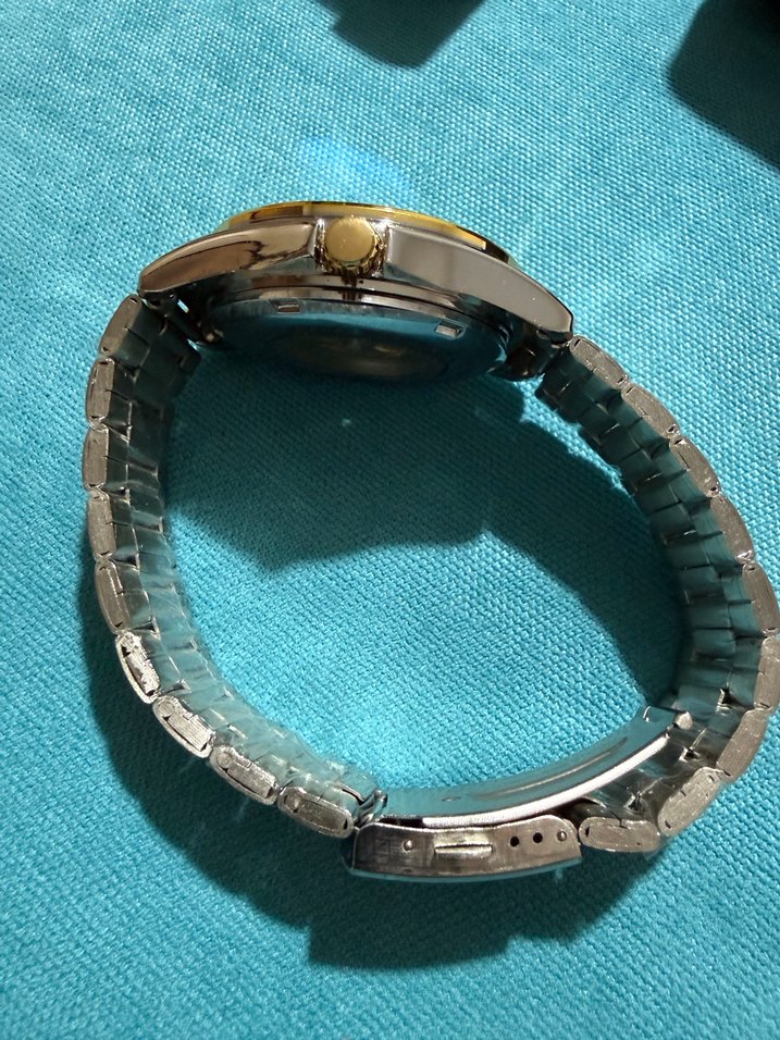 Altın Renkli Modern Klasik Erkek Kol Saati - Görsel 4