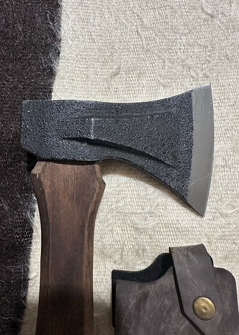 Kahverengi Ahşap Saplı Balta - Görsel 3