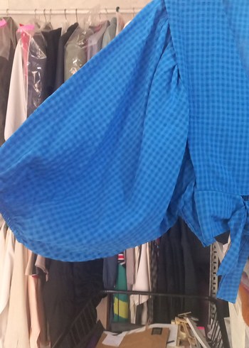 s Beden Mavi Kareli V Yaka Kemerli Mini Bluz